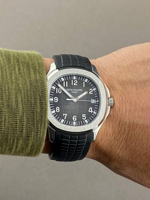 Mens Stylish Premium Watch , Water Resistant